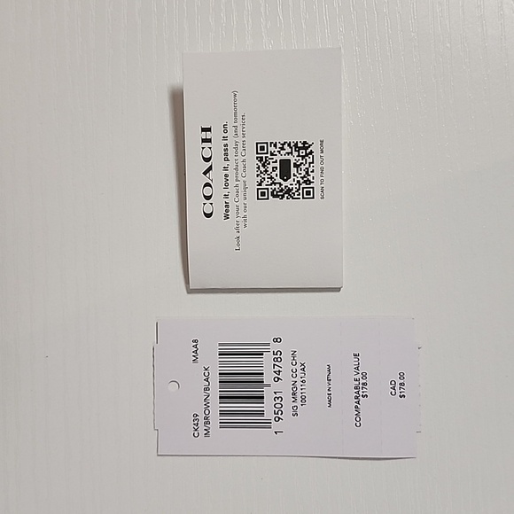 NWT Coach Morgan Card Case On A Chain - Picture 13 of 13